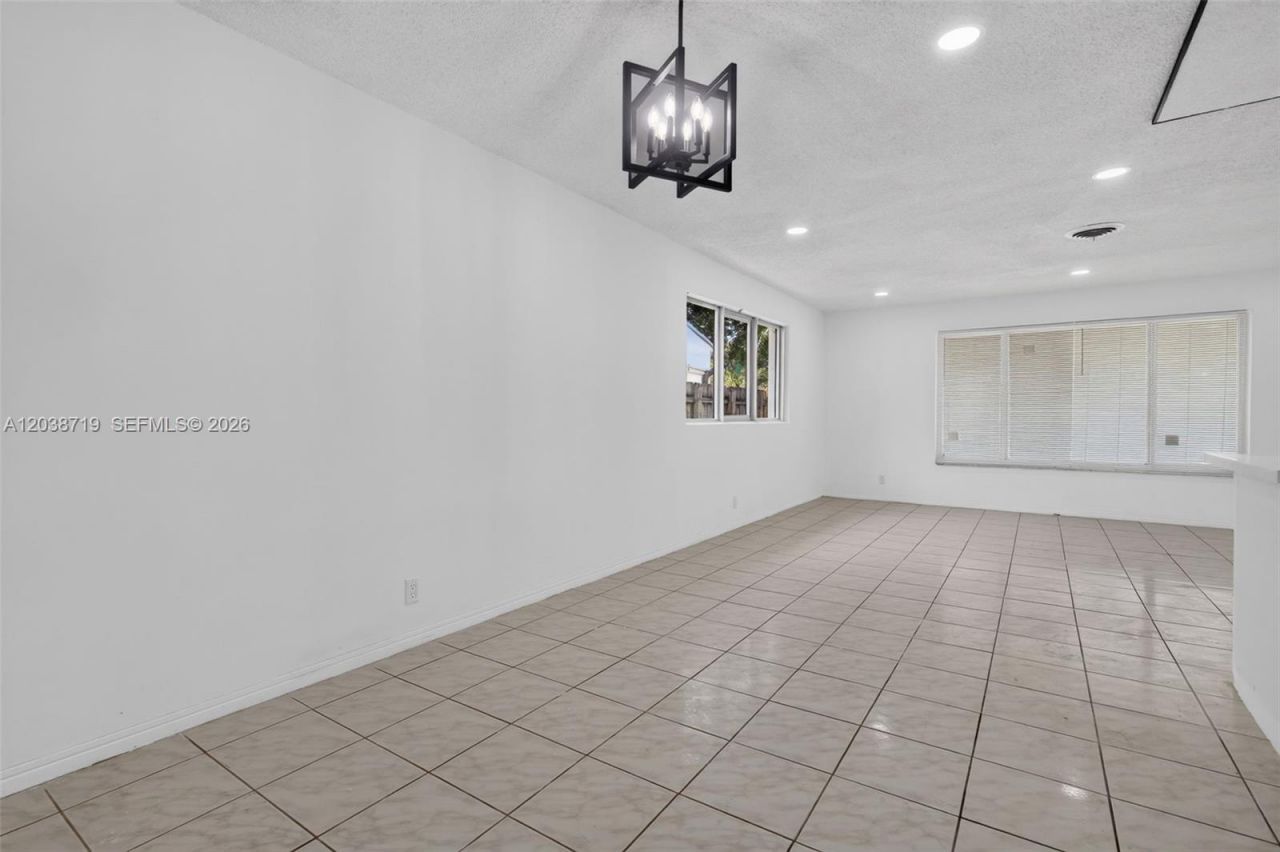 258 SW 8th St , Dania Beach, FL 33004 Photo