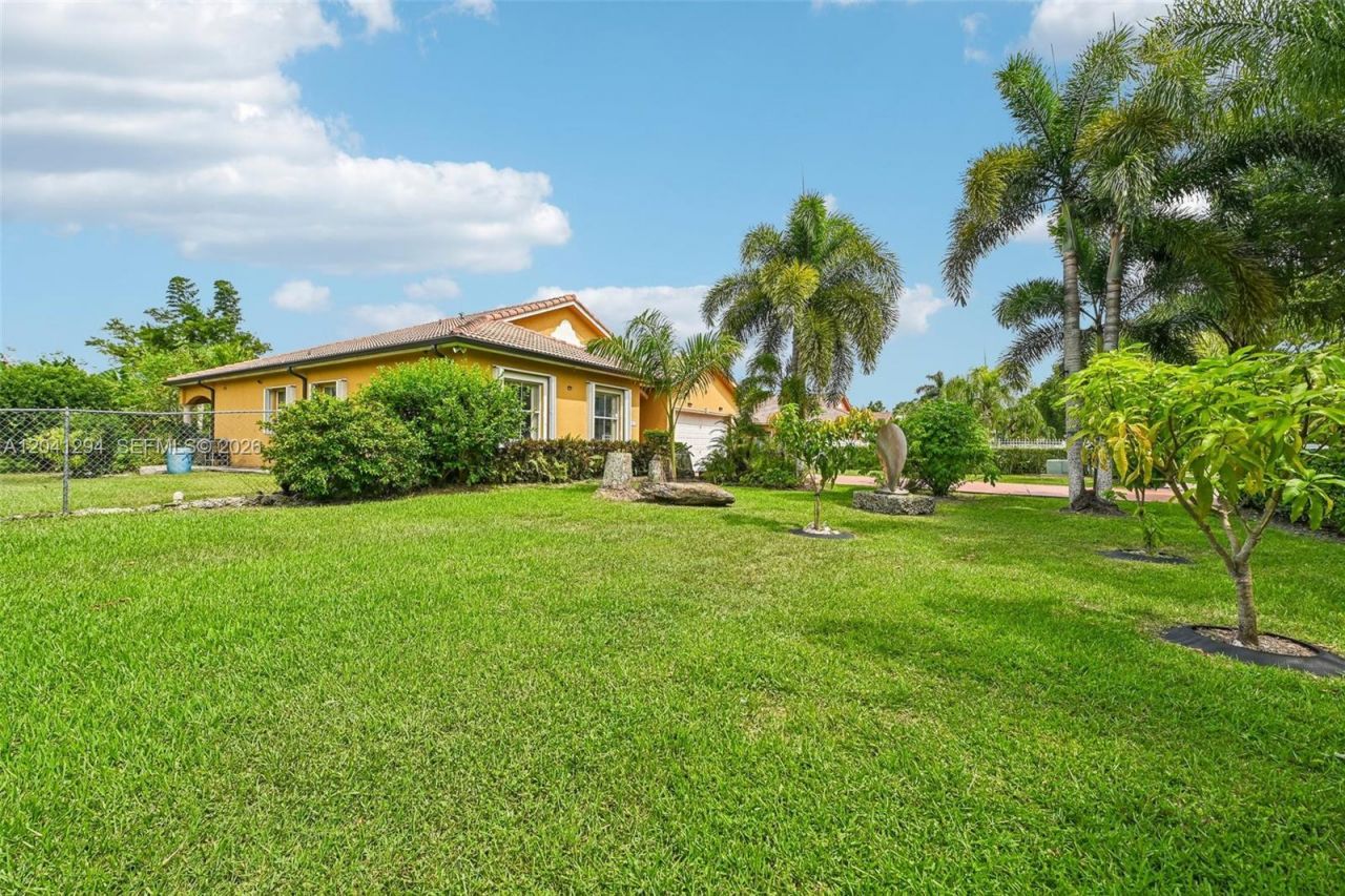 21401 SW 187th Ave , Miami, FL 33187 Photo