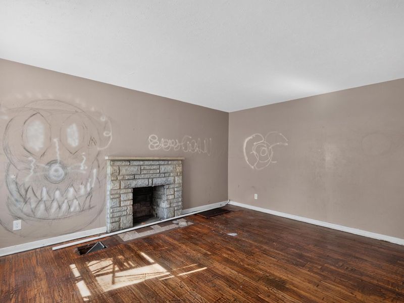 711 S Highland Avenue , Columbus, OH 43223 Photo 5