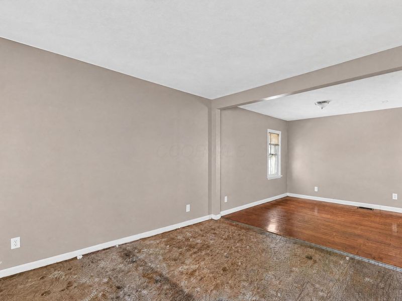 711 S Highland Avenue, Columbus, OH 43223 Photo 8