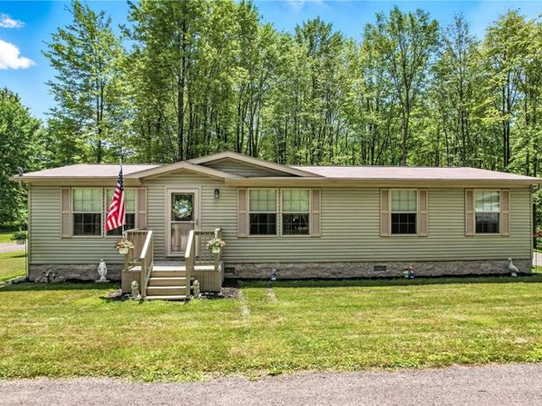 73 S Summit Rd , Unit 503, Greenville, PA 16125