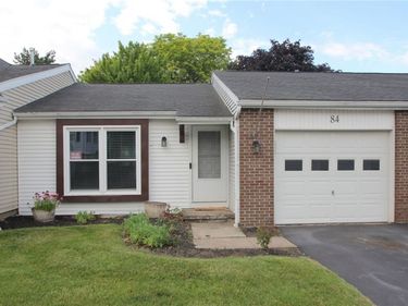 84 Springwood Drive , Webster, NY 14580