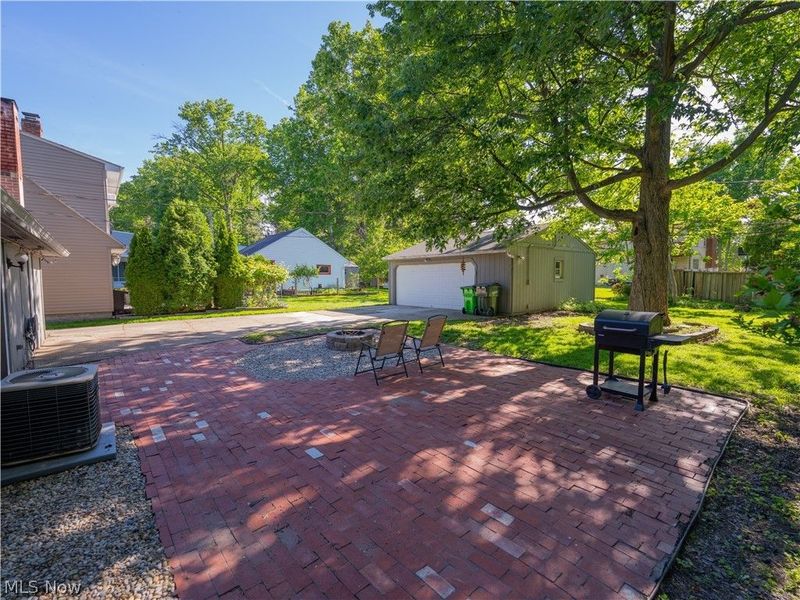 25524 Chatworth, Euclid, OH 44117 Photo 27