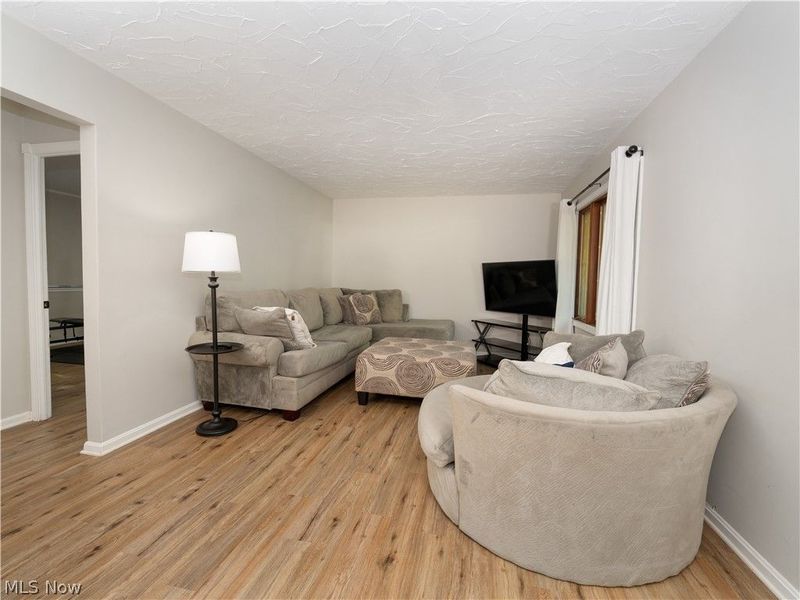 25524 Chatworth, Euclid, OH 44117 Photo 7