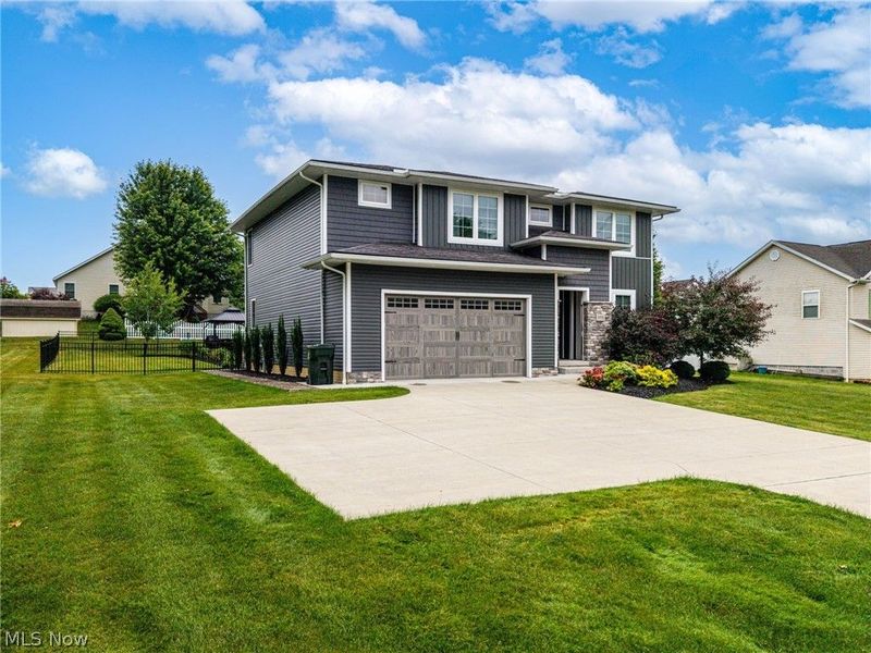575 Trease Road, Wadsworth, OH 44281 Photo 2