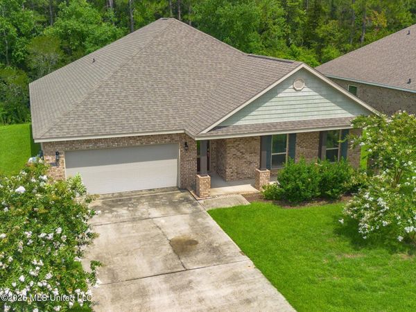 10749 Chapelwood Drive, Gulfport, MS 39503
