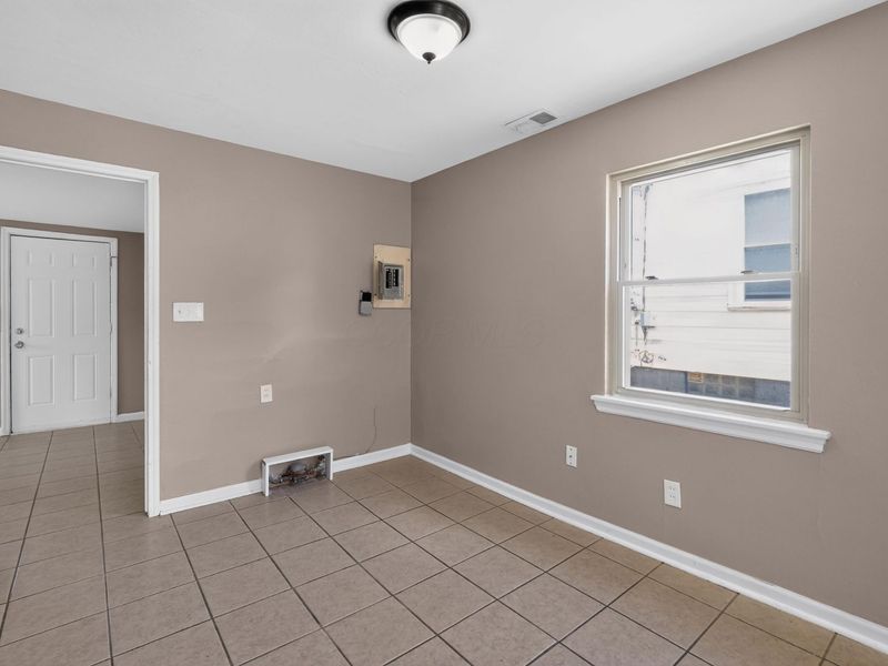 2663 Azelda Street , Columbus, OH 43211 Photo 19
