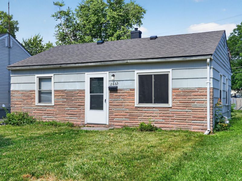 2663 Azelda Street , Columbus, OH 43211 Photo 2