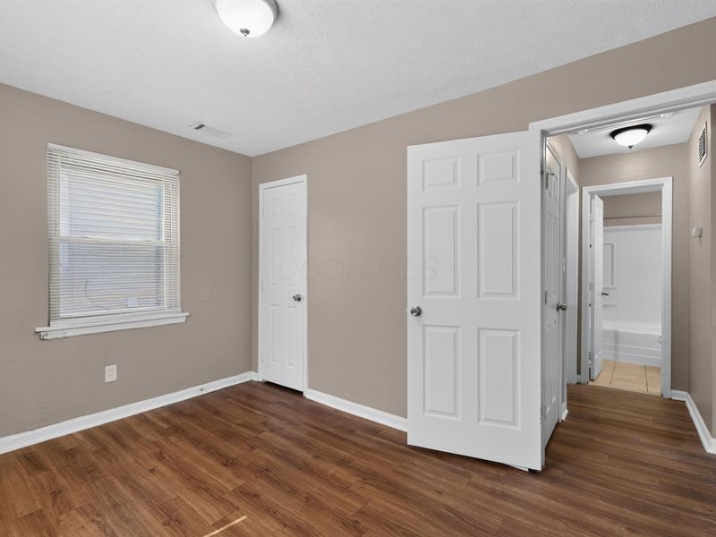 2663 Azelda Street , Columbus, OH 43211 Photo 24