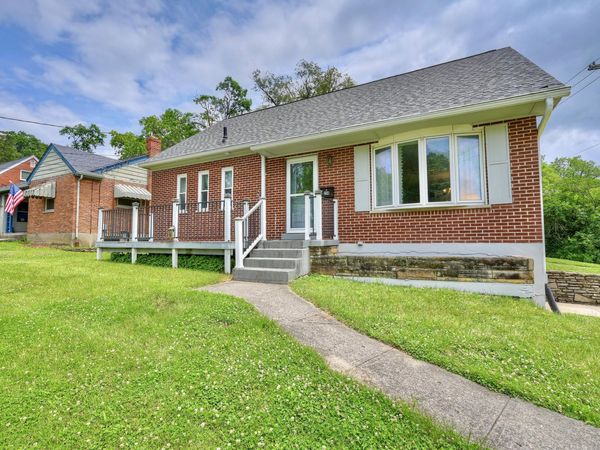 256 Clover Ridge Avenue, Fort Thomas, KY 41075