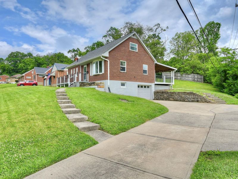 256 Clover Ridge Avenue, Fort Thomas, KY 41075 Photo 3
