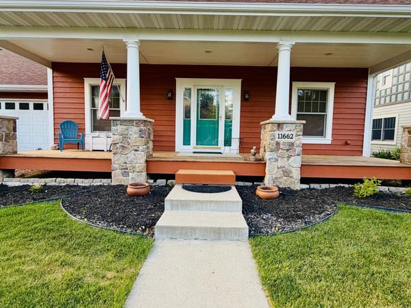11662 Laketowne View , Albertville, MN 55301