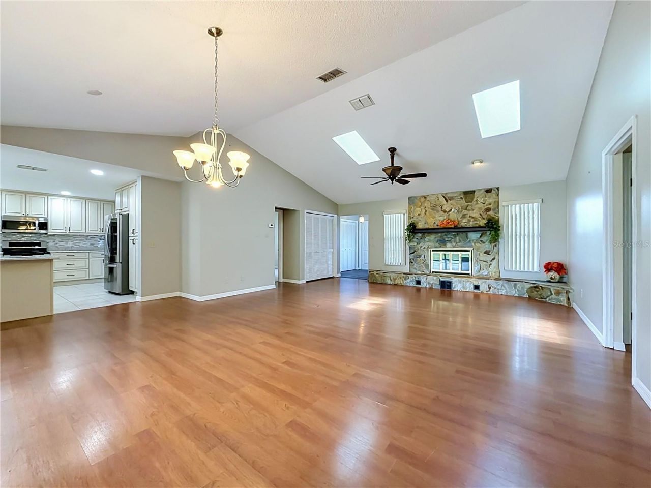 8831 E Sandpiper Drive, Inverness, FL 34450 Photo