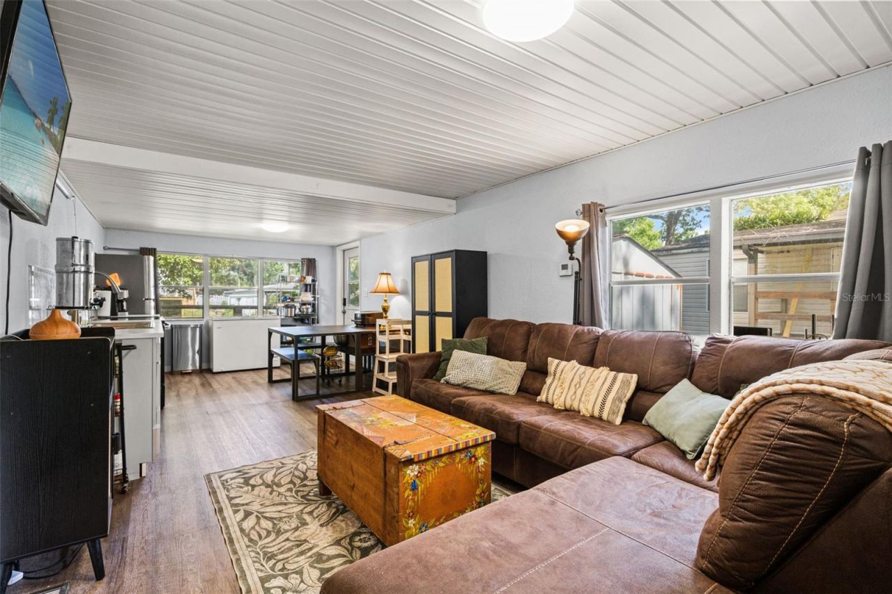 6380 Richard Drive , Weeki Wachee, FL 34607 Photo