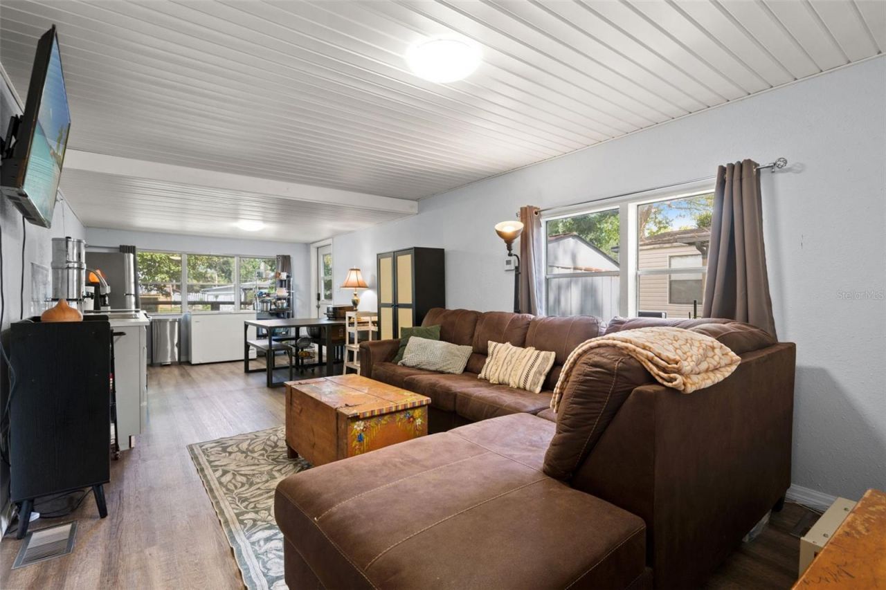 6380 Richard Drive , Weeki Wachee, FL 34607 Photo