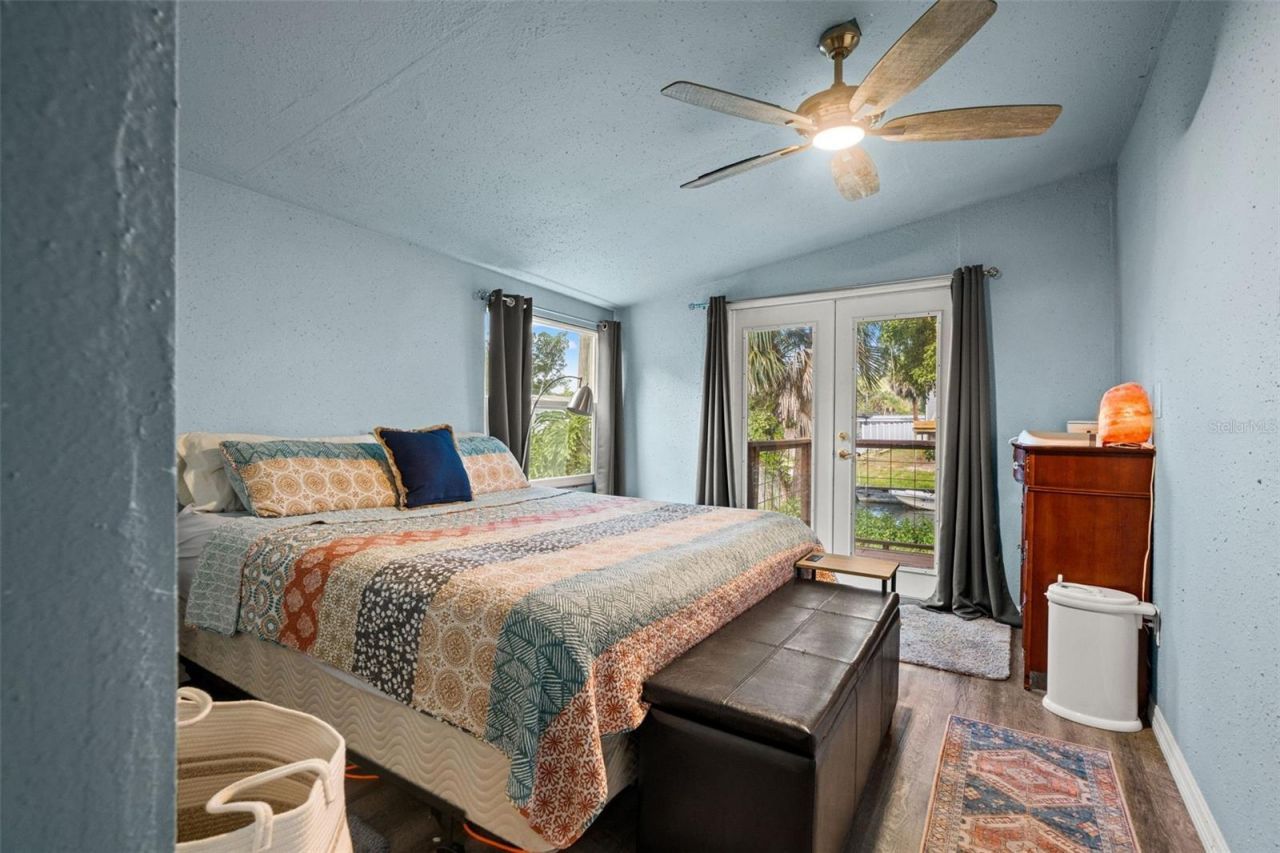 6380 Richard Drive , Weeki Wachee, FL 34607 Photo