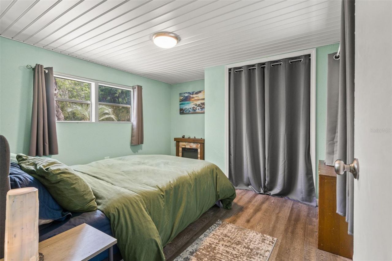 6380 Richard Drive , Weeki Wachee, FL 34607 Photo