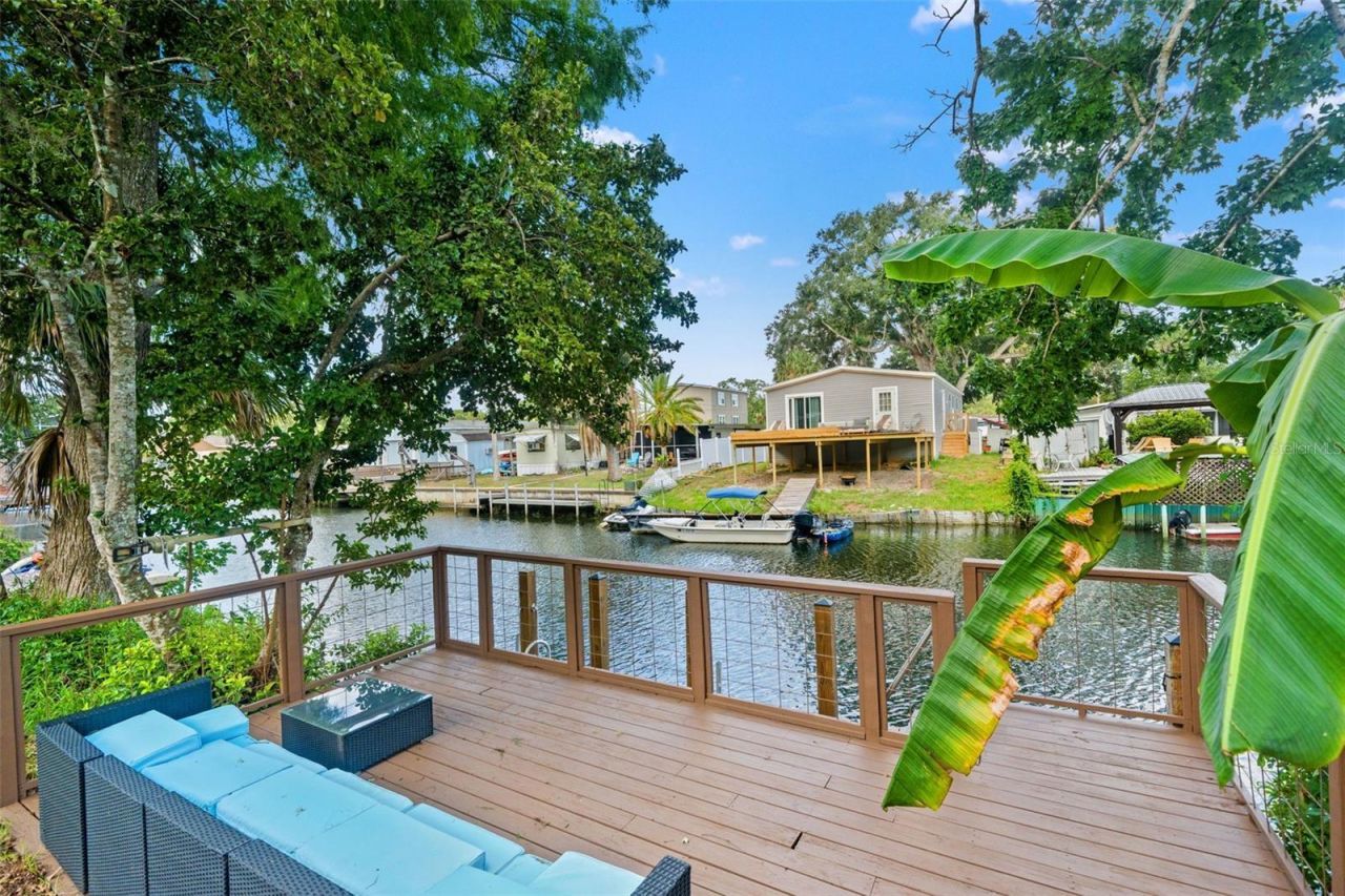 6380 Richard Drive , Weeki Wachee, FL 34607 Photo