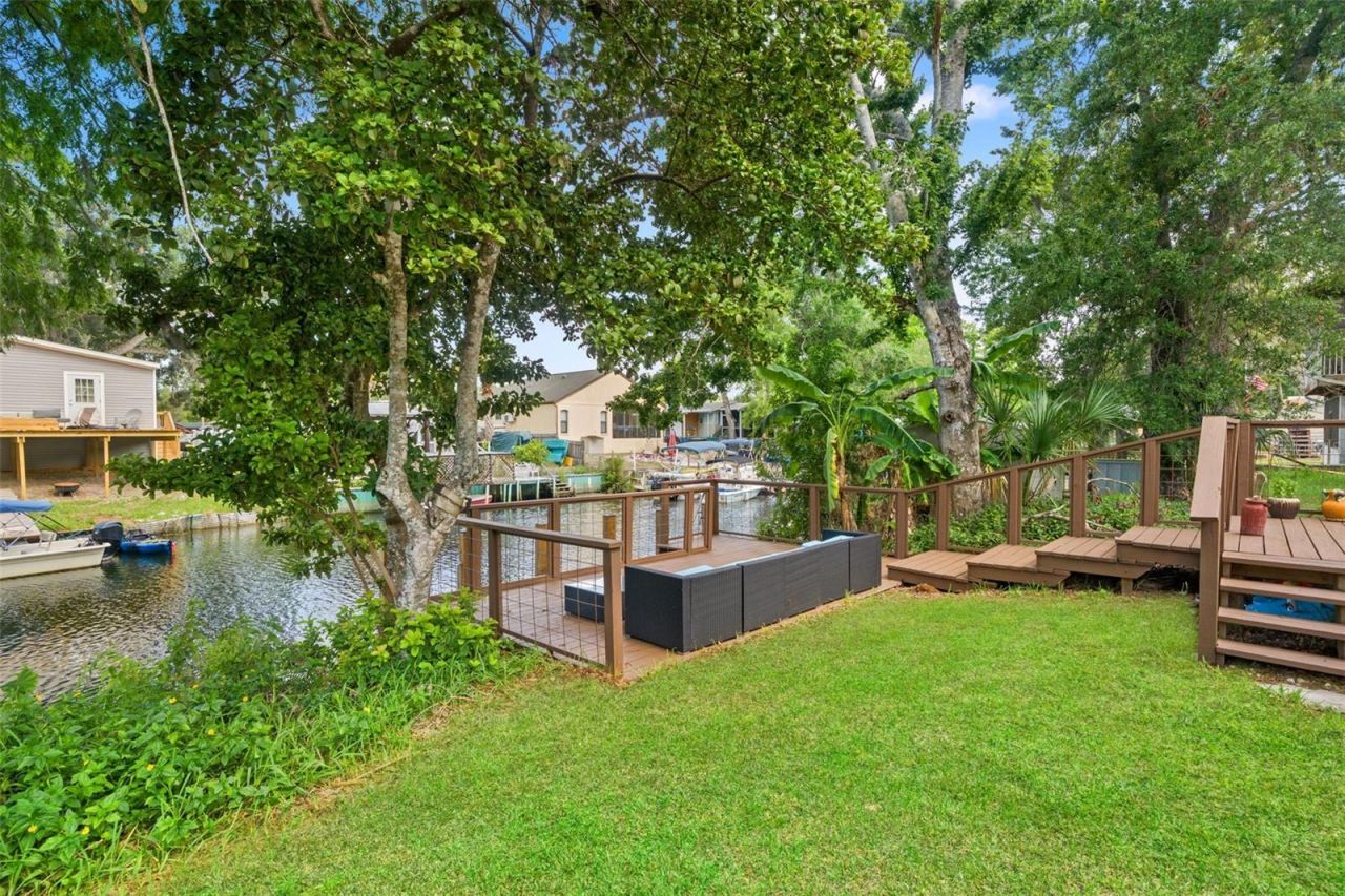 6380 Richard Drive , Weeki Wachee, FL 34607 Photo