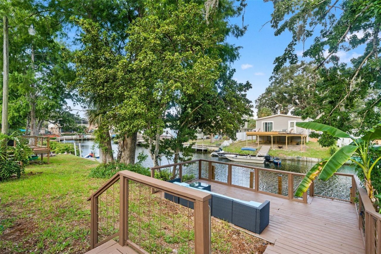 6380 Richard Drive , Weeki Wachee, FL 34607 Photo