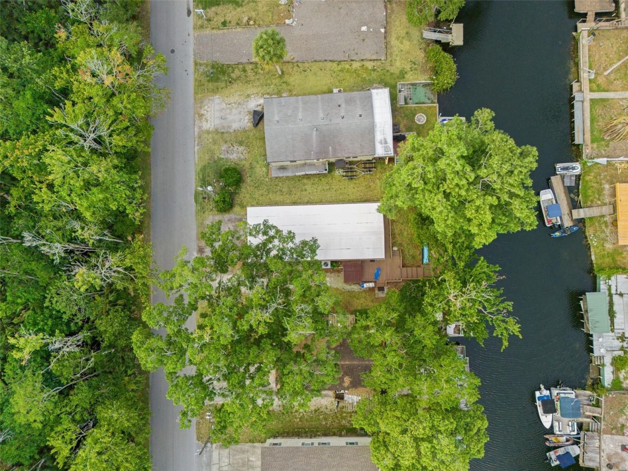 6380 Richard Drive , Weeki Wachee, FL 34607 Photo