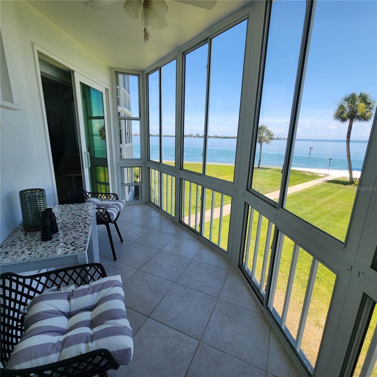 777 John Ringling Boulevard, Unit 24, Sarasota, FL 34236 Photo