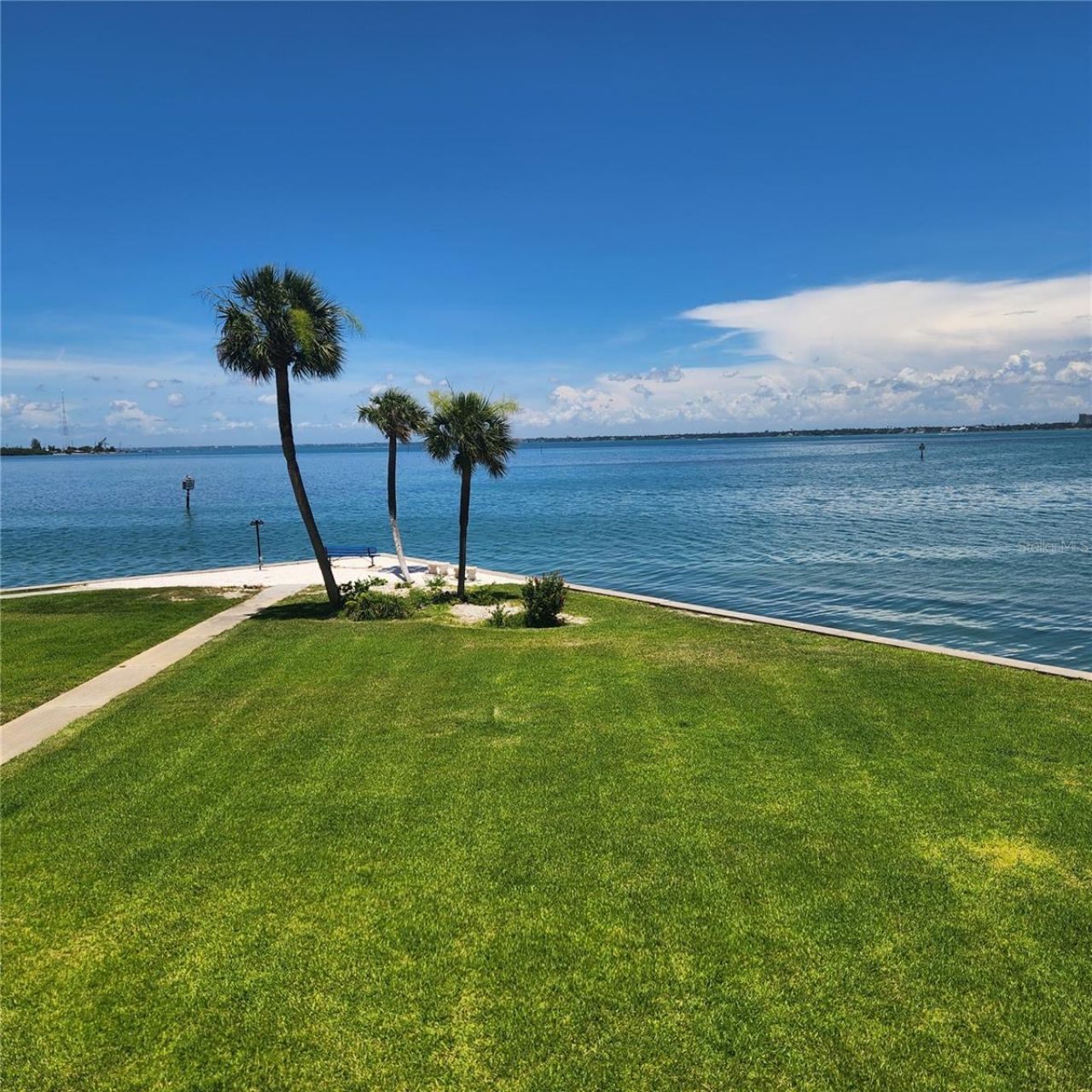 777 John Ringling Boulevard, Unit 24, Sarasota, FL 34236 Photo