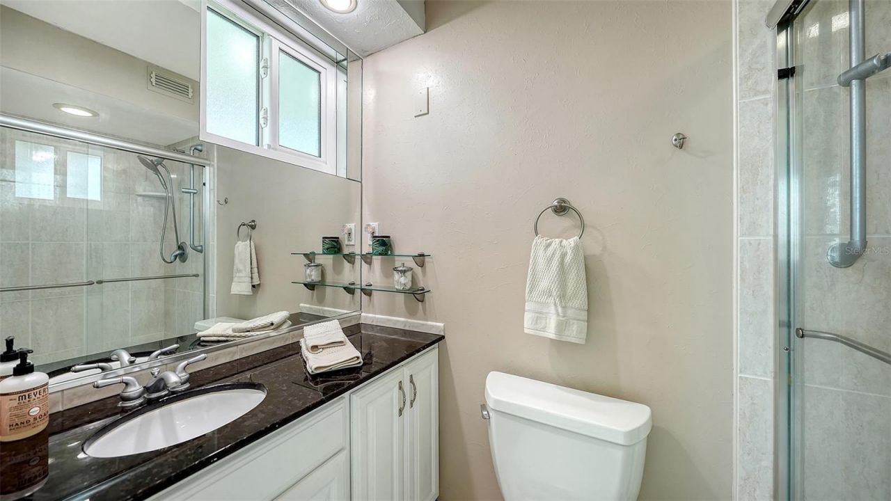 777 John Ringling Boulevard, Unit 24, Sarasota, FL 34236 Photo