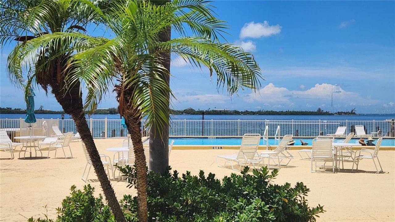 777 John Ringling Boulevard, Unit 24, Sarasota, FL 34236 Photo