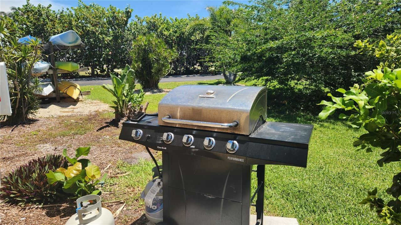 777 John Ringling Boulevard, Unit 24, Sarasota, FL 34236 Photo