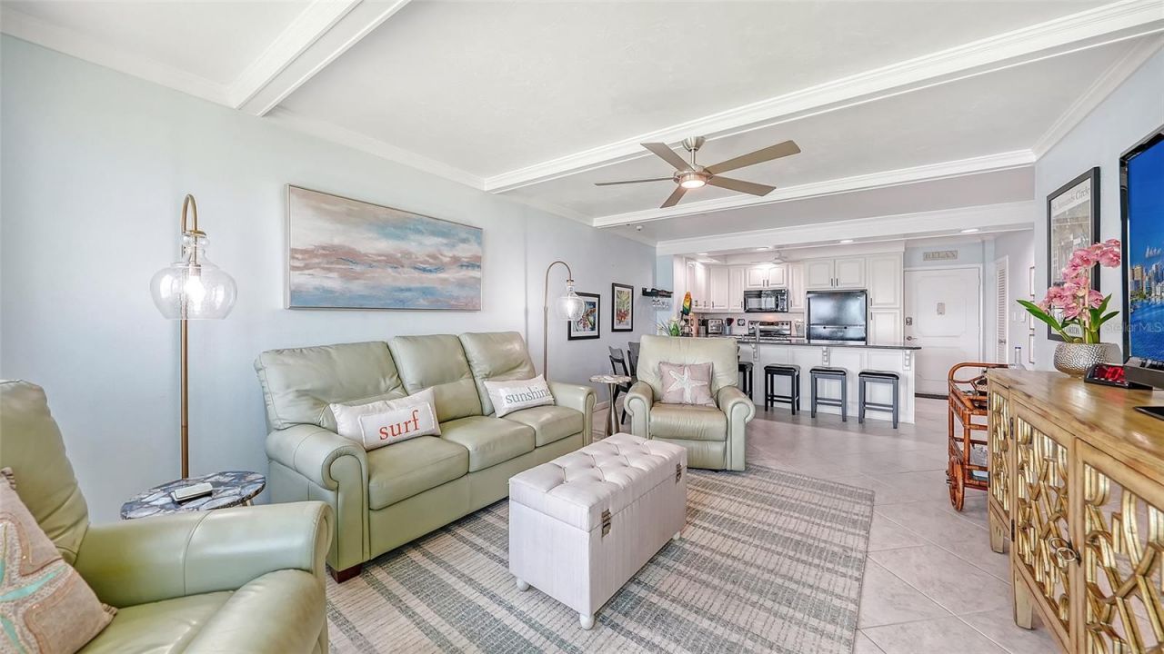 777 John Ringling Boulevard, Unit 24, Sarasota, FL 34236 Photo