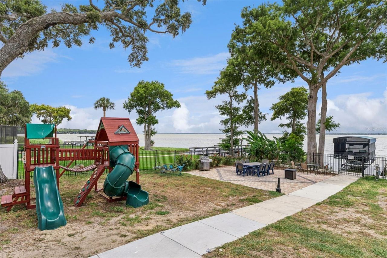 1023 Mellathon Circle, Leesburg, FL 34748 Photo