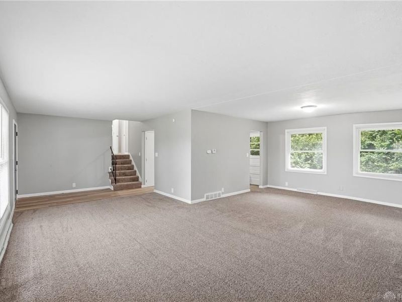 316 E Doris Drive, Fairborn, OH 45324 Photo 10