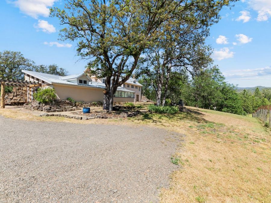 Property Image 61