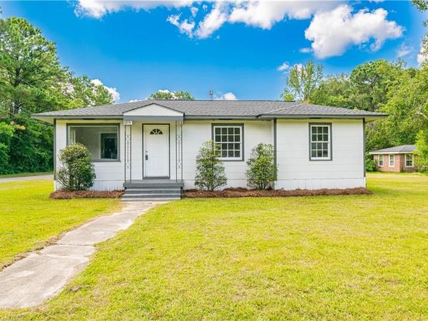 2901 Club House Road , Mobile, AL 36605