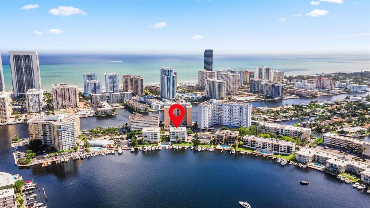 126 Golden Isles Dr , Unit 62A, Hallandale Beach, FL 33009 Photo