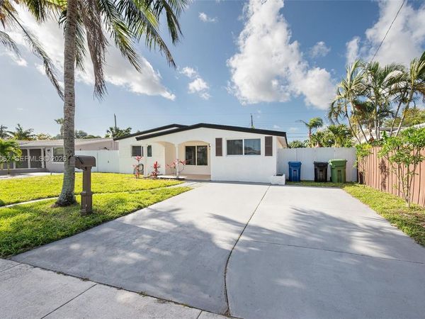 3524 SW 14th St , Fort Lauderdale, FL 33312