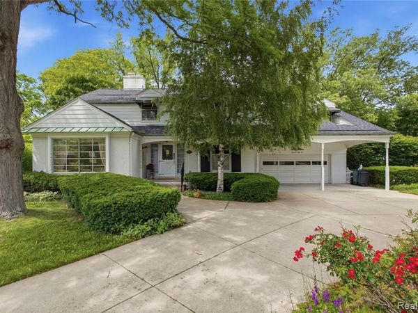 1956 Beverly Boulevard , Berkley, MI 48072