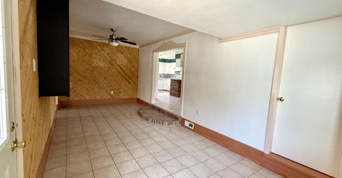 46 Maple Drive, Yerington, NV 89447 Photo