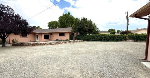 46 Maple Drive, Yerington, NV 89447 Photo