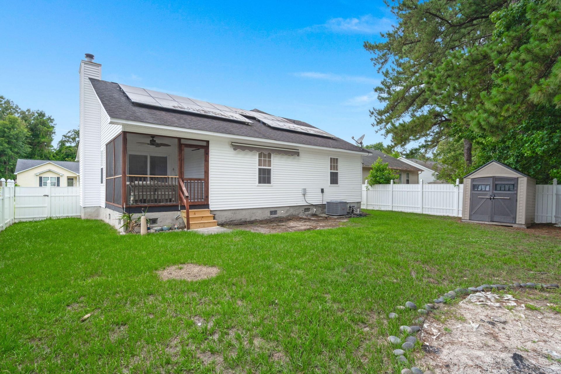 6692 Bent Creek Photo 23
