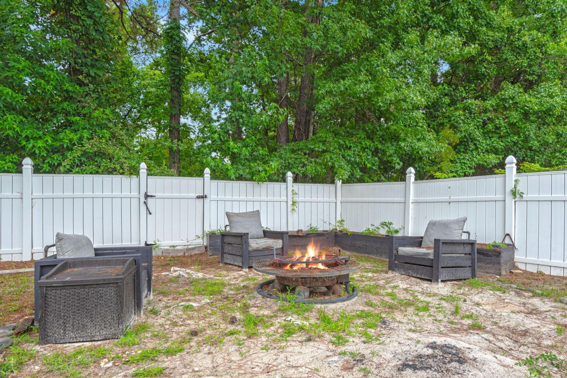 6692 Bent Creek Photo 25