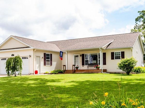 9077 Third Street, Baroda, MI 49101