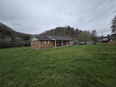 3300 Two Mile Creek Road, Wayne, WV 25570