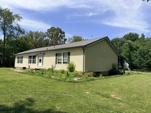 134 Scarbrough Lane, Auburn, KY 42206