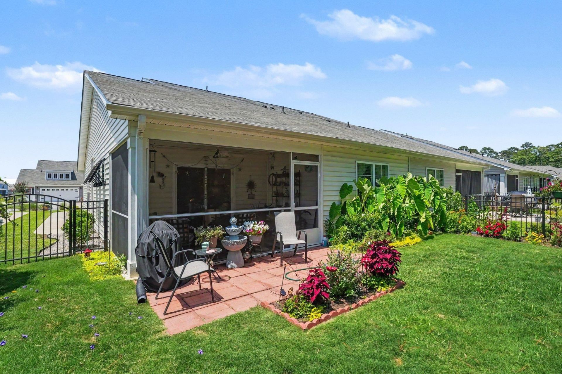 1512 Jardine Loop Photo 29