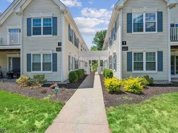 128 Arbor Way, Branchburg, NJ 08876