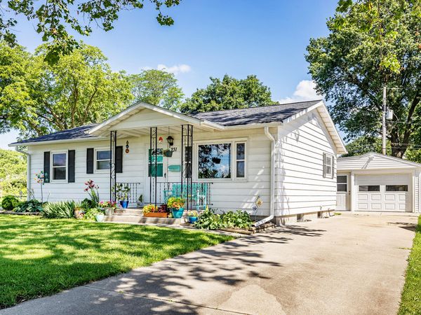 231 20th Street, Ames, IA 50010