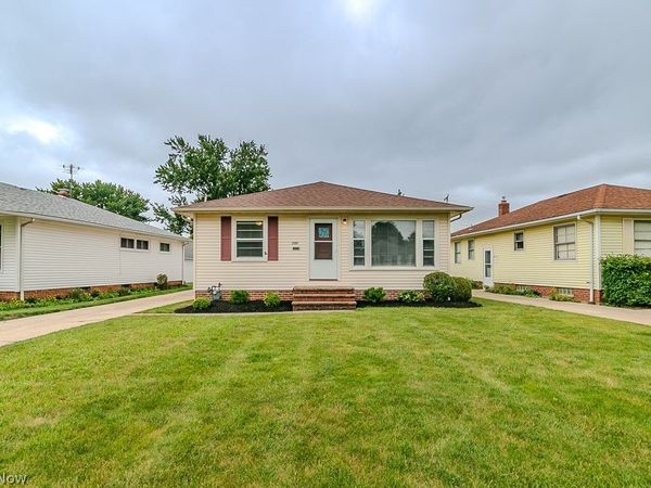 595 Dickerson Road , Willowick, OH 44095