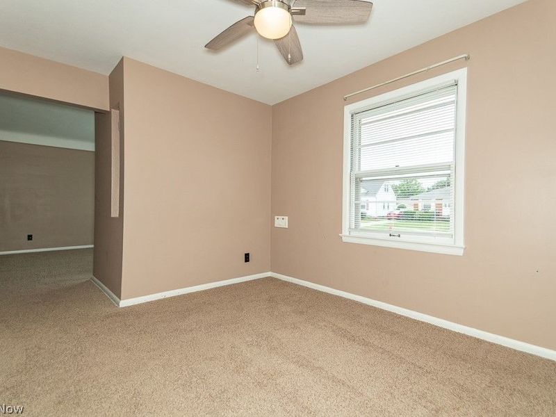 595 Dickerson Road, Willowick, OH 44095 Photo 11